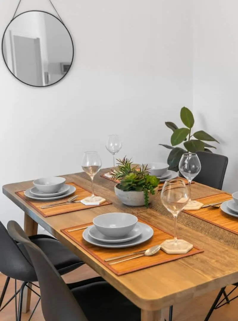 City Haven Modern 2Br Apartment On Carrington St Adelaide 0*,