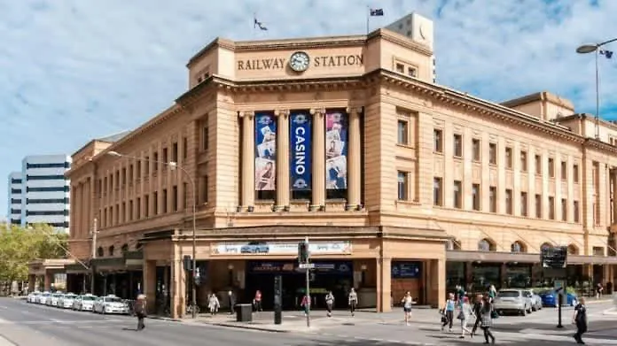 City Haven Modern 2Br Apartment On Carrington St Adelaide Australia