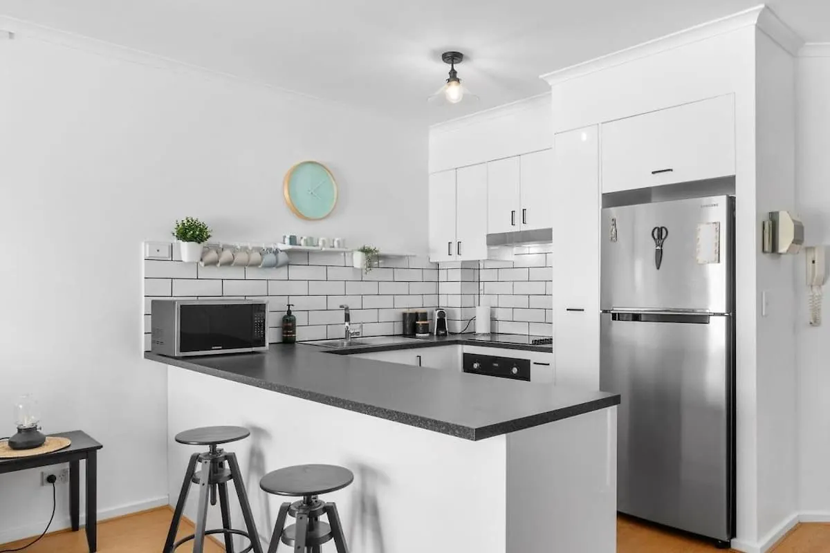 City Haven Modern 2Br Apartment On Carrington St Adelaide Australia
