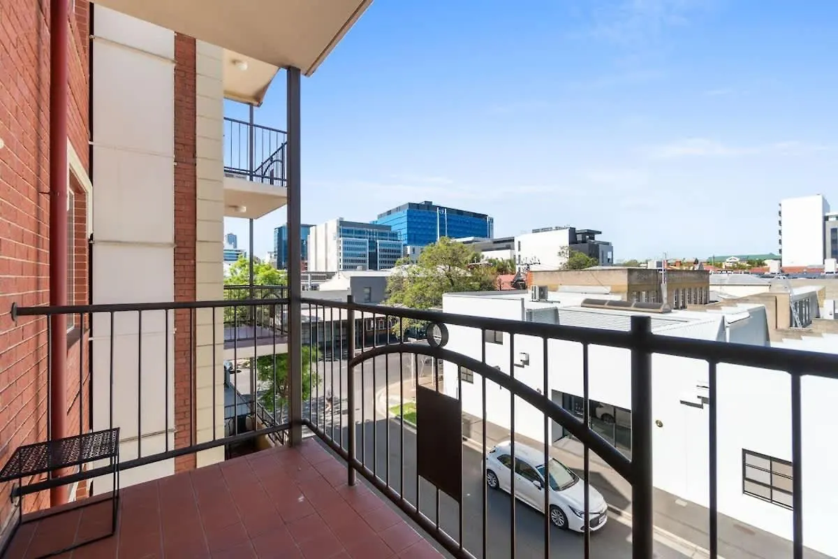 City Haven Modern 2Br Apartment On Carrington St Adelaide